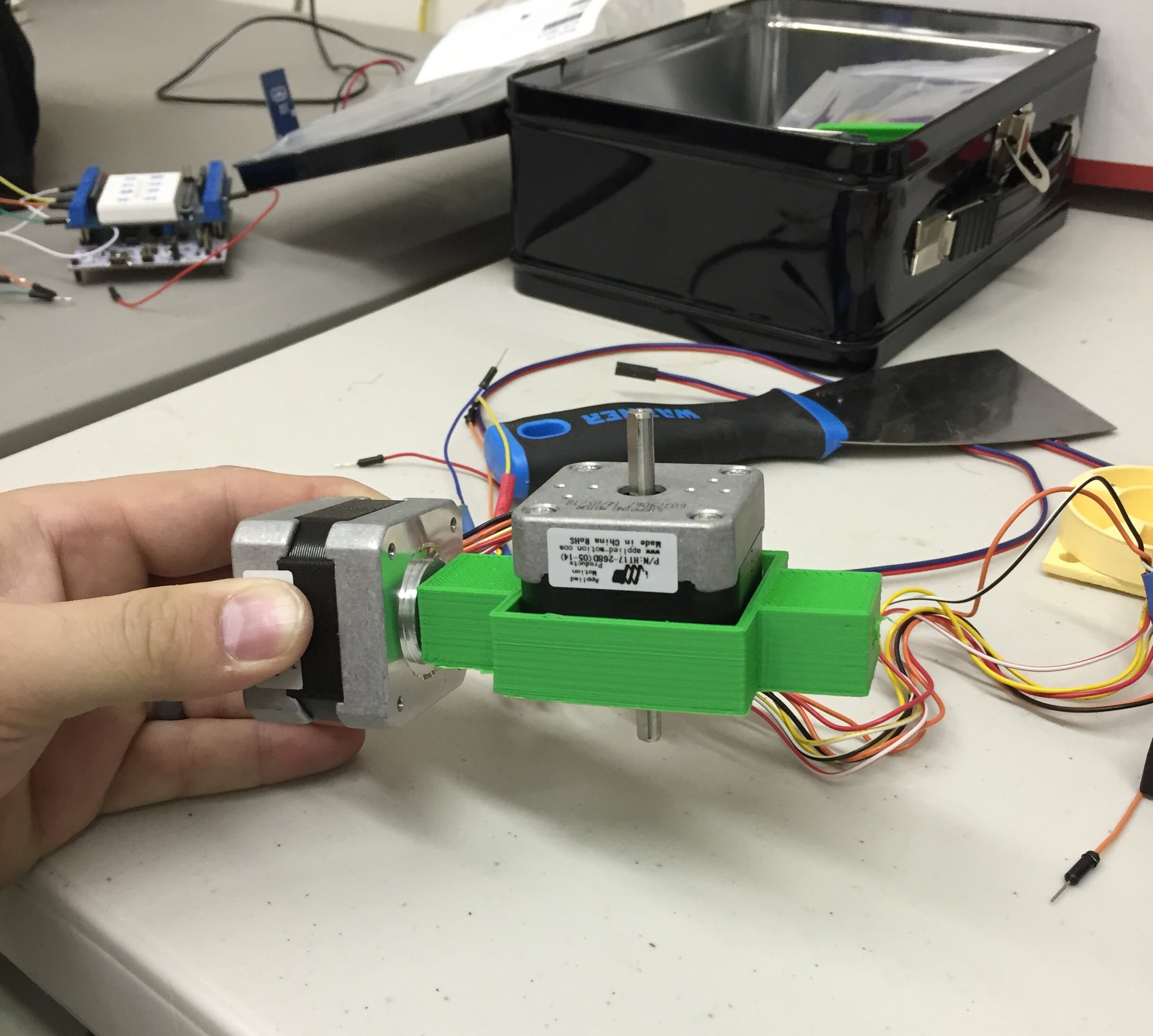 BuddyBot: Controlling a Stepper Motor with an Android Smartphone Figure 10